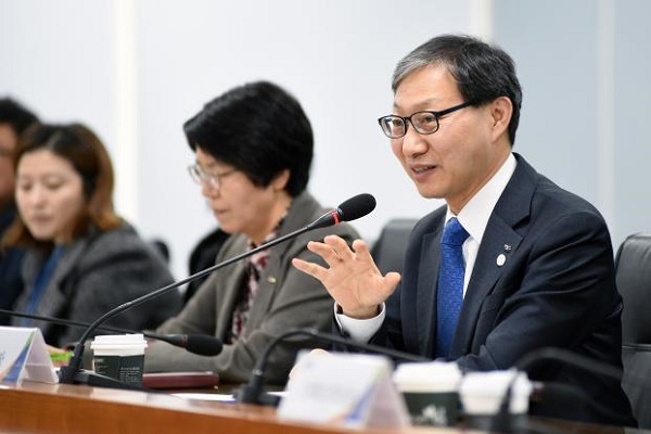 김성주 연금공단 이사장, 최저임금 인상에 따른 보험료 최대 90% 지원 홍보