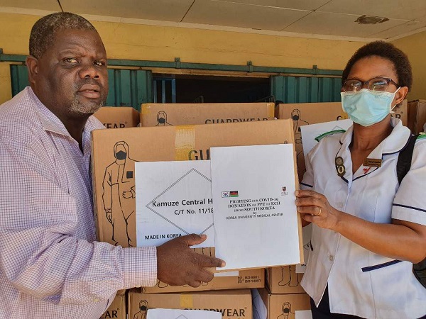 고려대의료원, 말라위 국립중앙병원에 코로나19 방호복 긴급지원